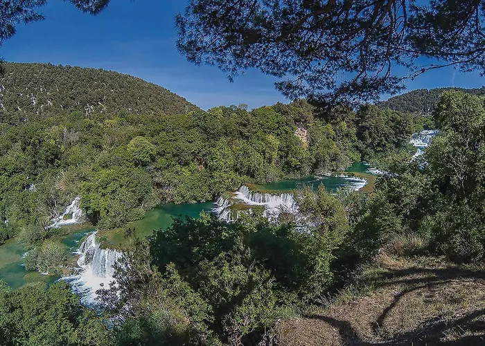 Holliday בית נופש Konjevrate